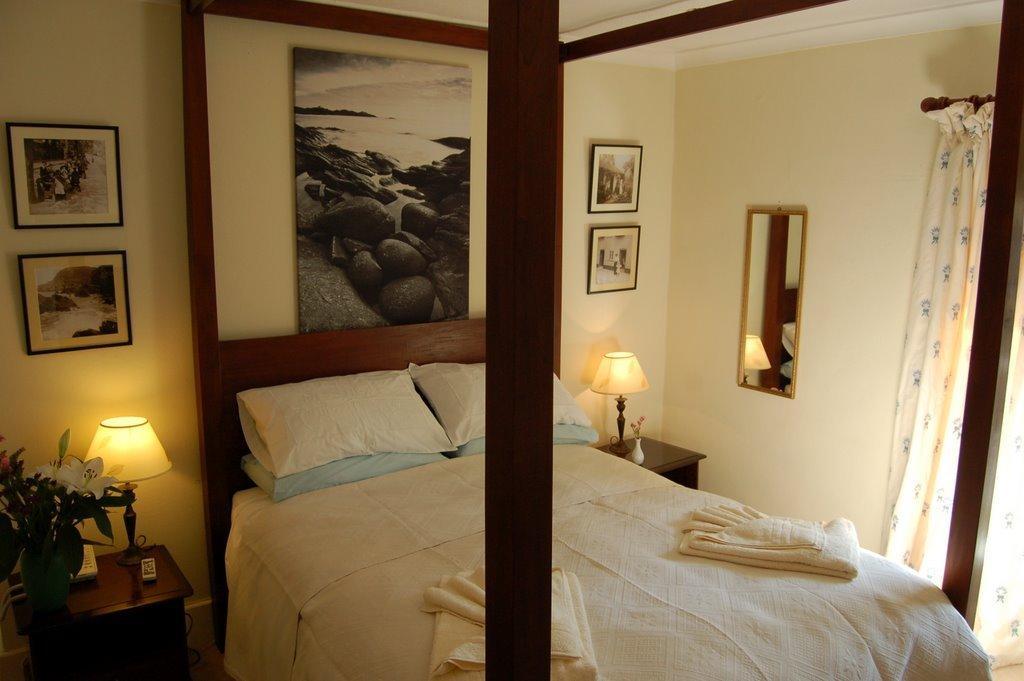 The Hood Arms Hotell Kilve Rum bild