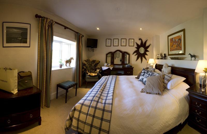 The Hood Arms Hotell Kilve Rum bild