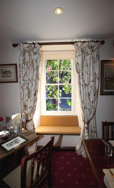 The Hood Arms Hotell Kilve Exteriör bild