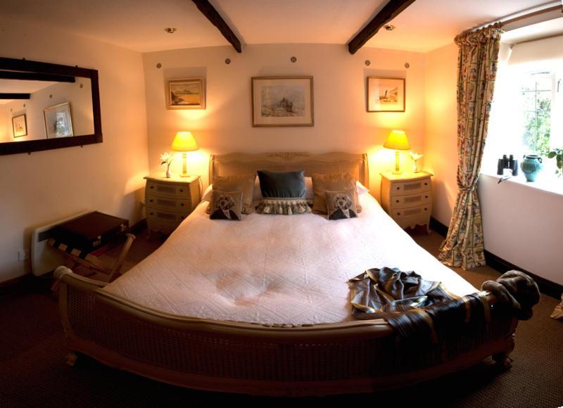 The Hood Arms Hotell Kilve Exteriör bild