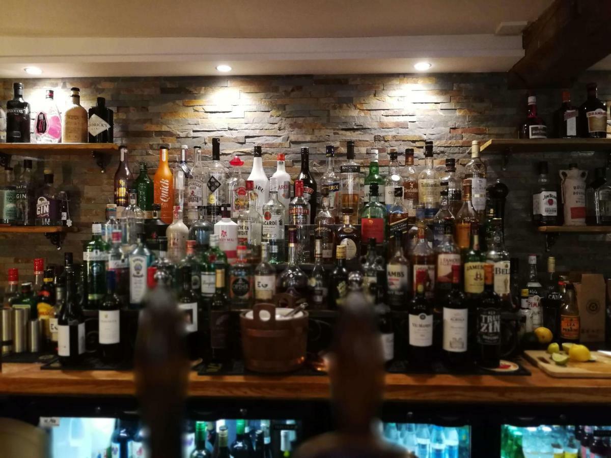 The Hood Arms Hotell Kilve Exteriör bild